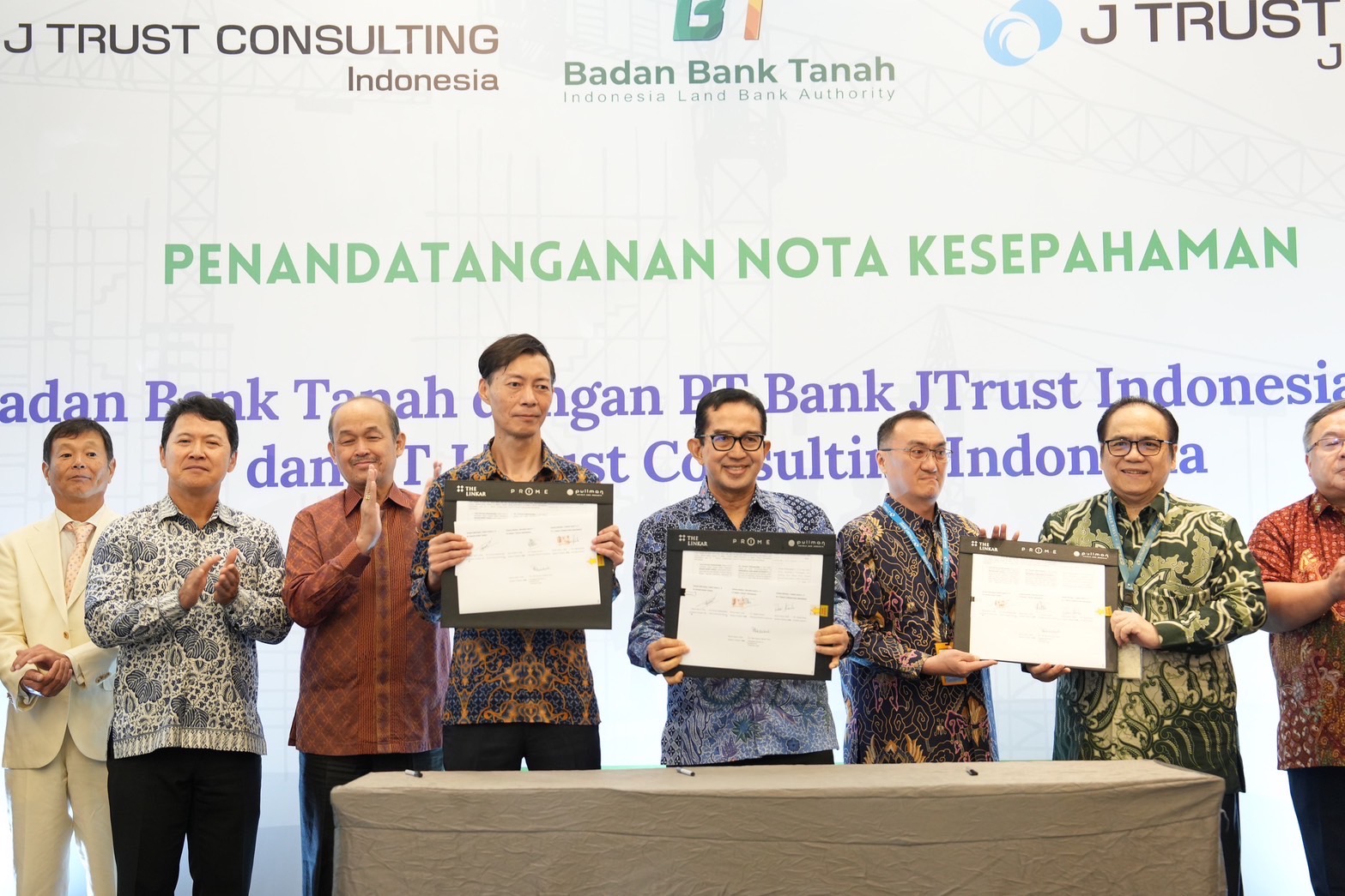 Badan Bank Tanah Menandatangani Nota Kesepahaman dengan J Trust Bank dan J Trust Consulting Indonesia