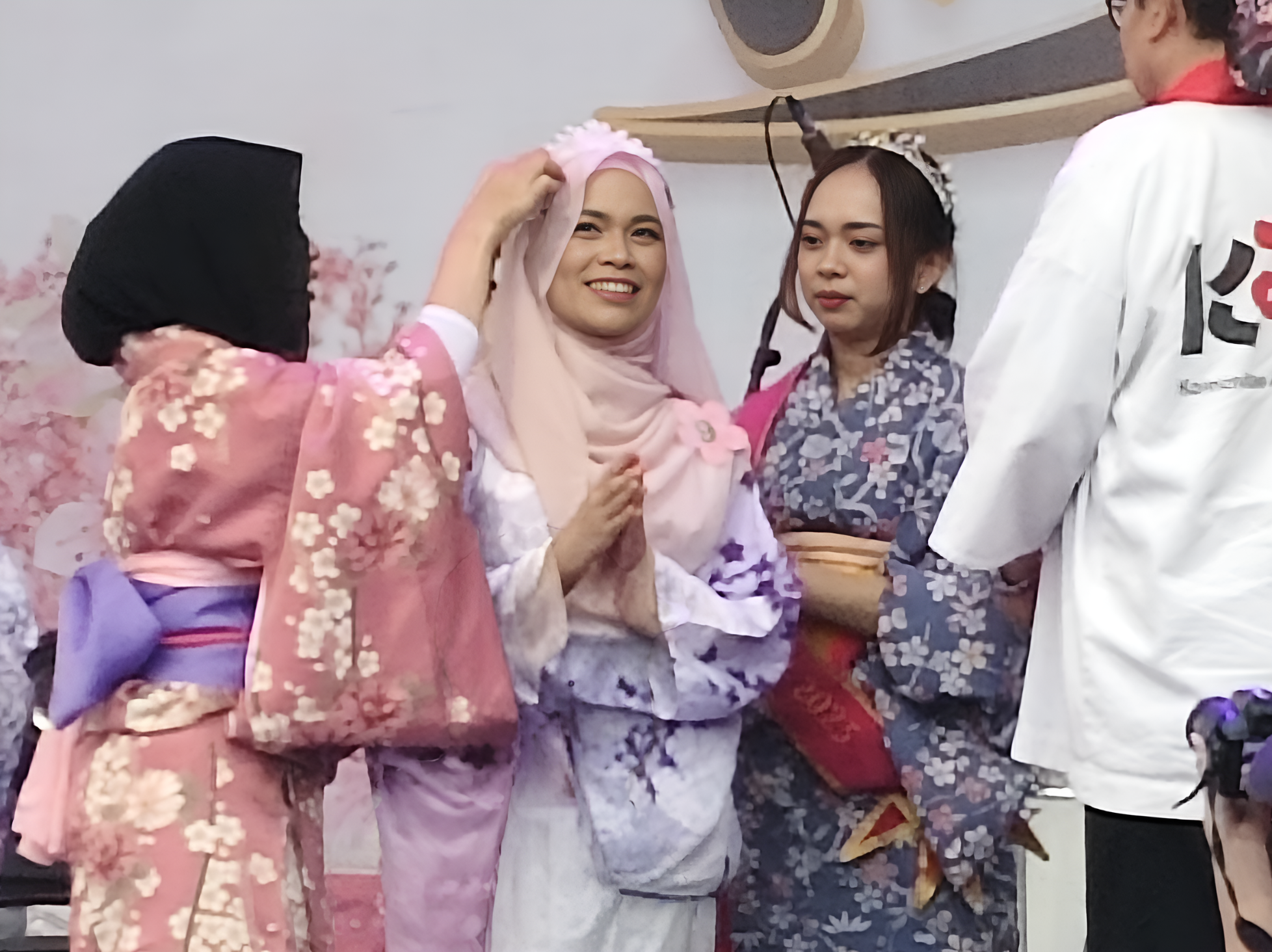 KAJIが主催するさくら祭の文化イベント「ミス桜コンテスト2026」にて、Jトラストコンサルティングインドネシアの社員が見事グランプリを受賞しました